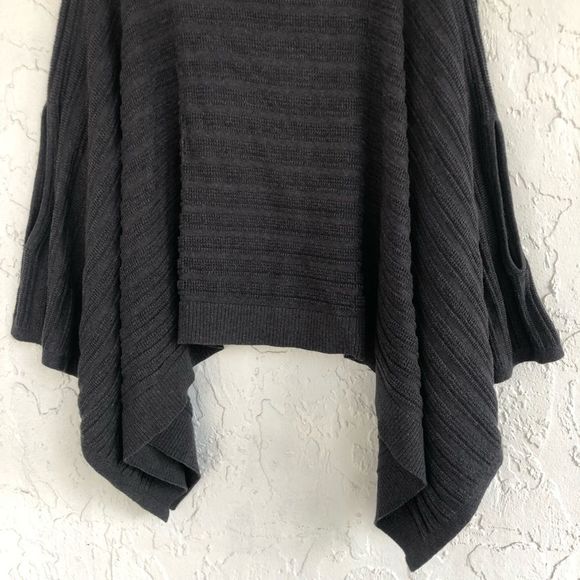 LULULEMON Forward Flow Poncho Gray One Size - Picture 6 of 10